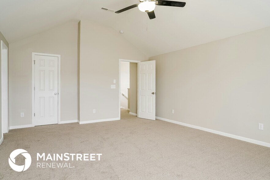 Building Photo - 1405 Cricket Ridge Dr