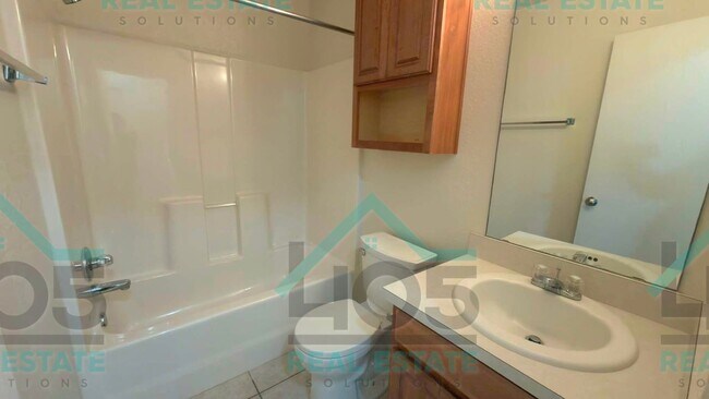 Building Photo - 10345 Aberdeen Dr