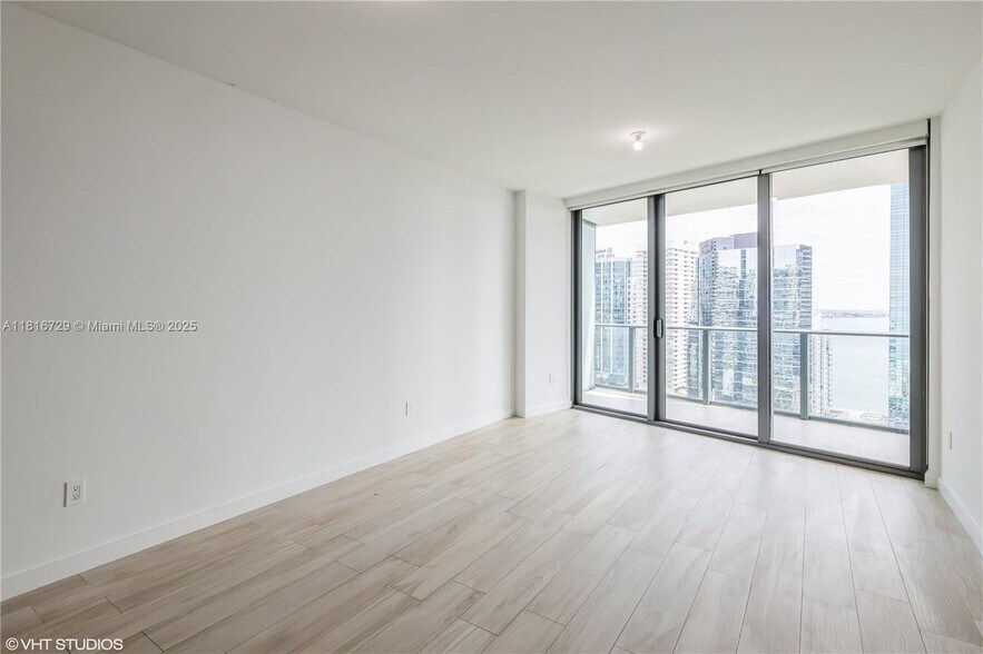 Building Photo - 1300 S Miami Ave