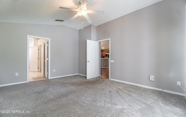 Building Photo - 1325 Fairway Village Dr