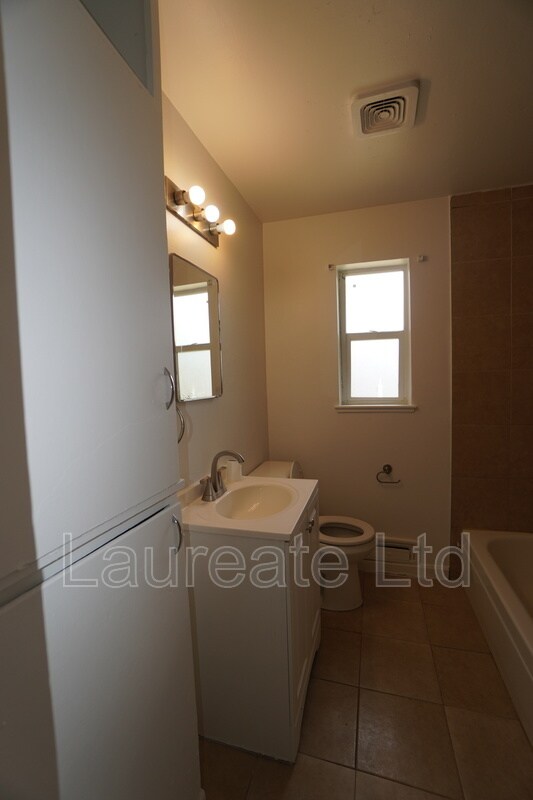 Building Photo - 3630 Holly St