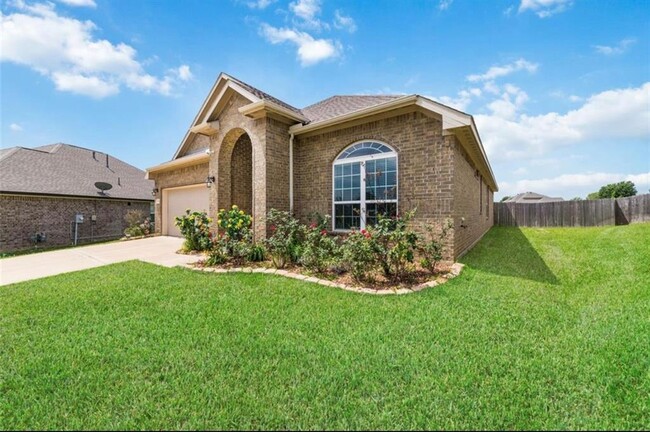 Building Photo - 19029 Villa Ln