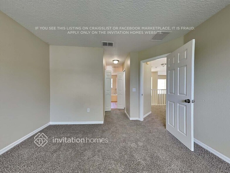 Building Photo - 536 Big Sioux Ct