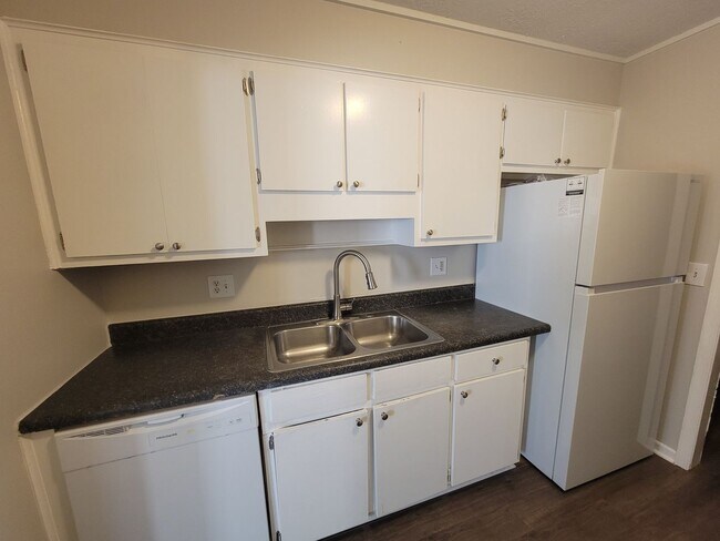 Building Photo - ~4609 Renee Street