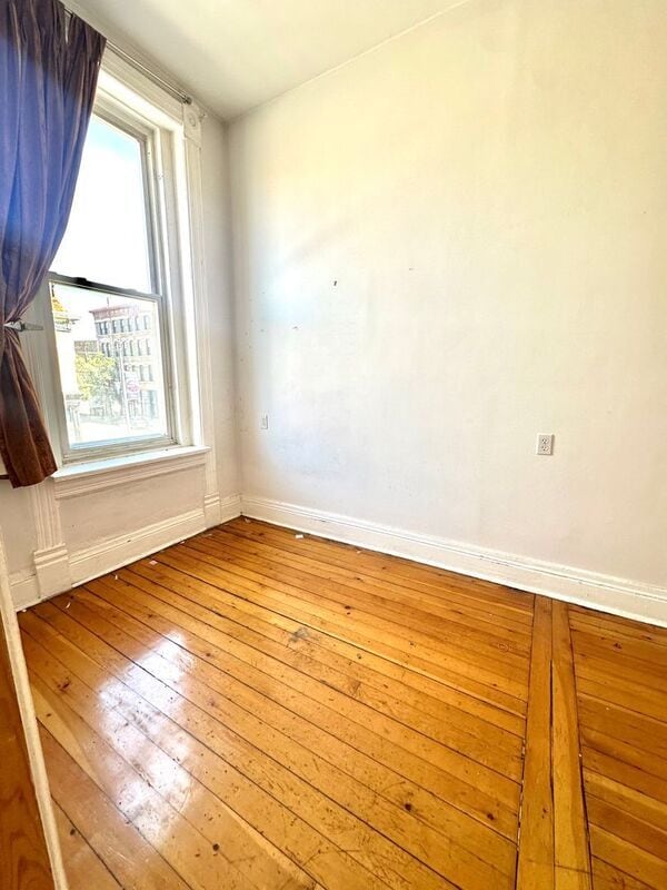 Building Photo - 1656 S Throop St