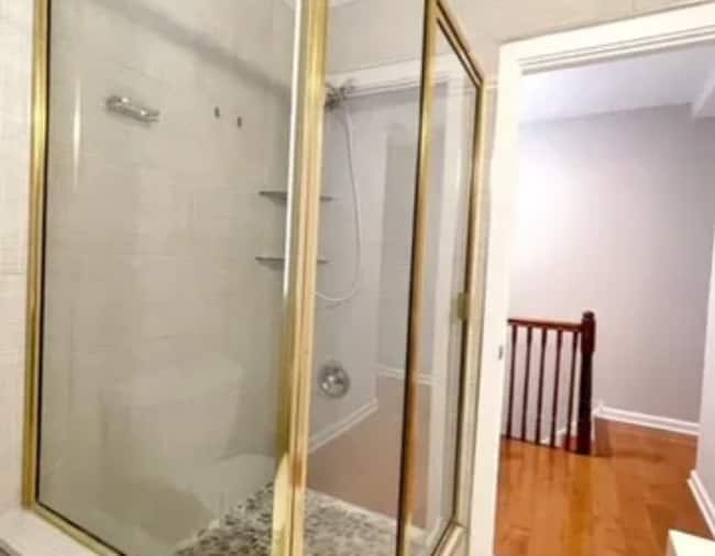 Building Photo - 413 W Porter St