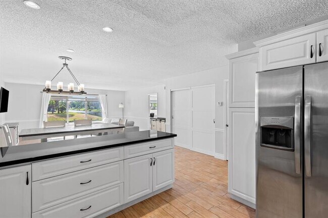 Building Photo - 3791 NW 84th Ave