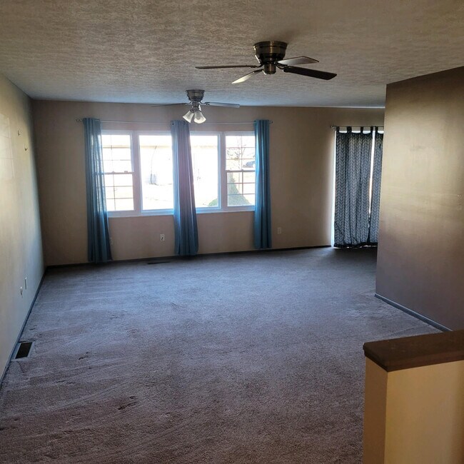 2289 Fallen Timber Dr 2289 Fallen Timber Dr Sandusky OH 44870