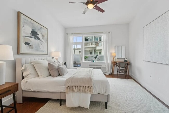 Building Photo - 217 Newark Ave