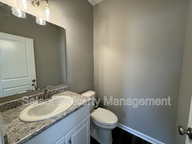 Building Photo - 8225 Catberry Trl