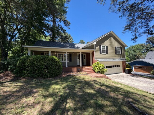 Building Photo - 3/2 House in Woodfin Estates $1,795