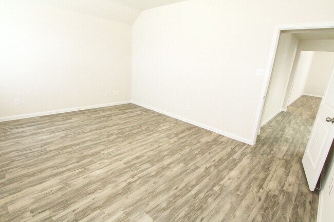 Building Photo - 973 River Sage Ct