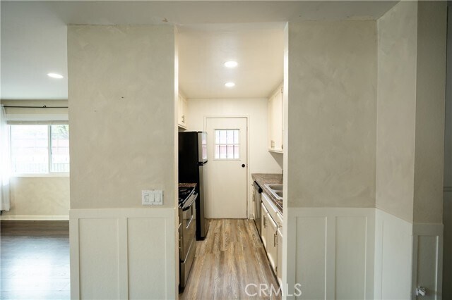Building Photo - 12157 Wintergreen Dr