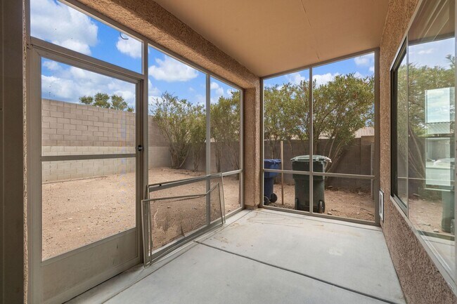 Building Photo - Nice Two-Story Family Home In Rita Ranch w...
