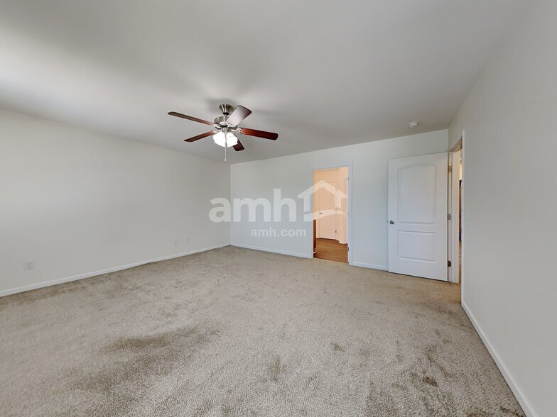 Building Photo - 5694 Misty Hill Cir