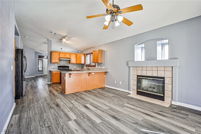 Building Photo - 9351 W Snow Flower Ave