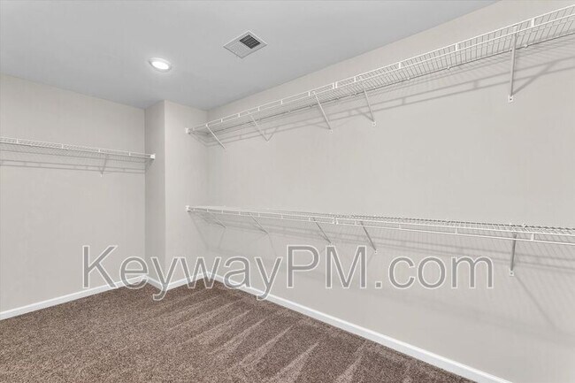 Building Photo - 5995 Big Pond Trl