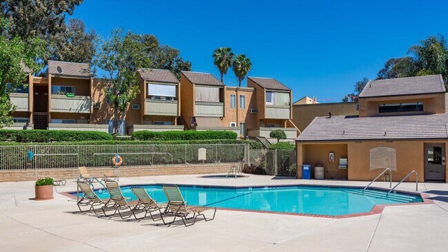 Building Photo - Cute Condo at Mission Trails Villas!