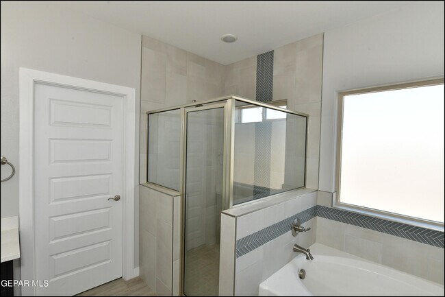Building Photo - 205 Anglesy Pl