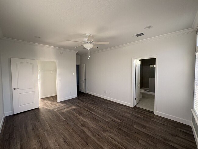 Building Photo - 1001 Morgan Jones Dr