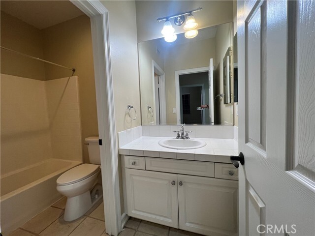 Building Photo - 3356 Via Parma