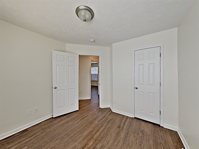 Building Photo - 1124 Emma May Point