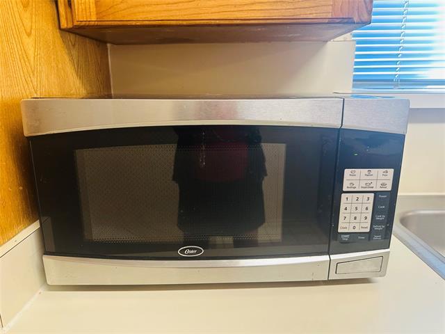 Building Photo - 2621 Ozark Dr