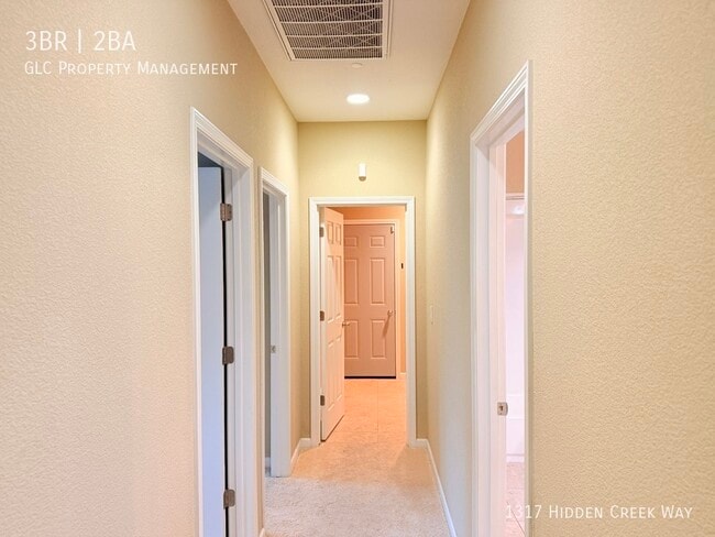 Building Photo - 1317 Hidden Creek Way