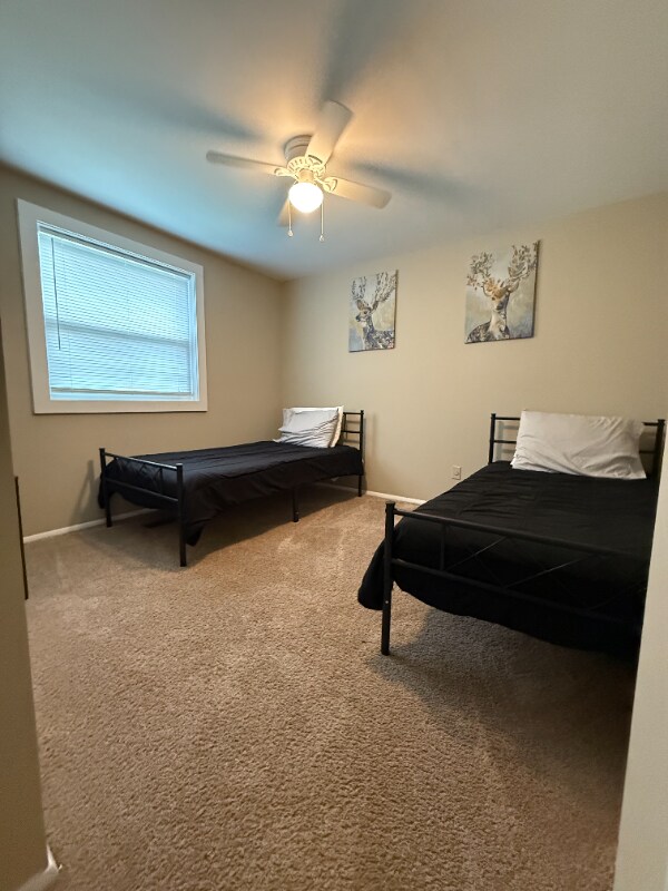 Building Photo - 8014 Bald Ridge Dr