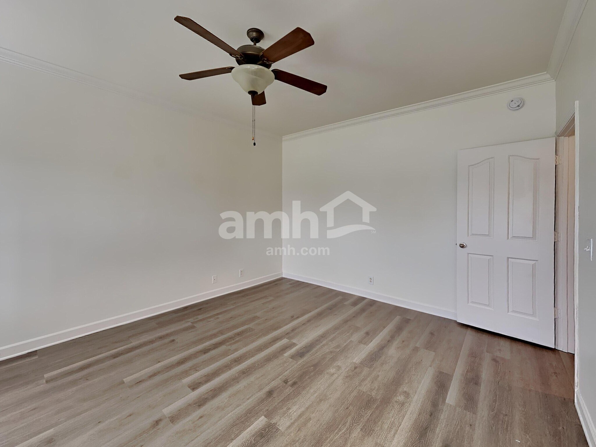 Building Photo - 3013 Community Cir