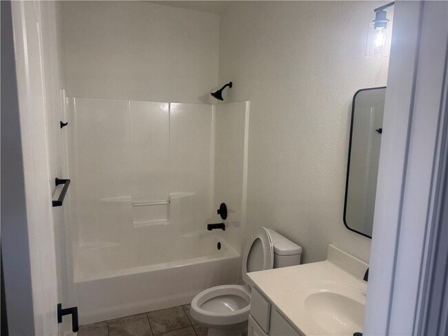 Building Photo - 3518 Montpilier Pl