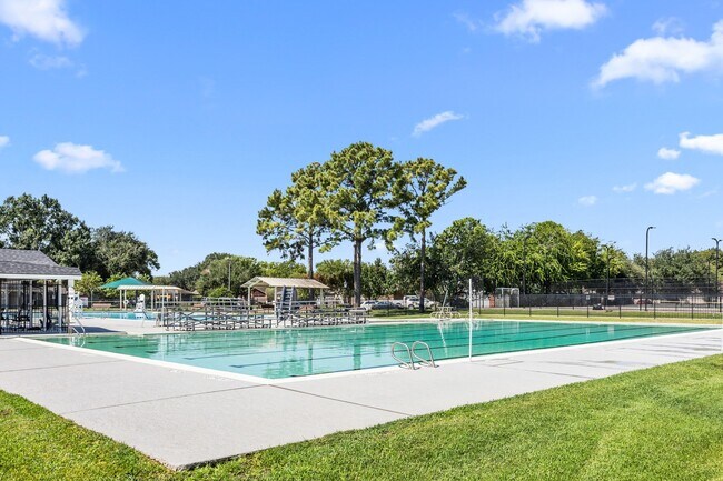 Building Photo - 10231 Gulfstream Ln