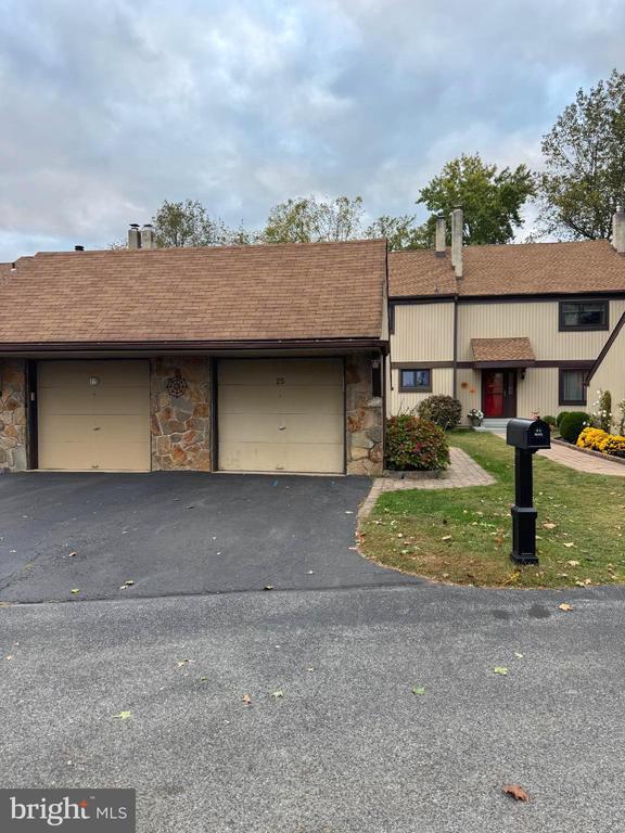 Building Photo - 25 Abel Pl