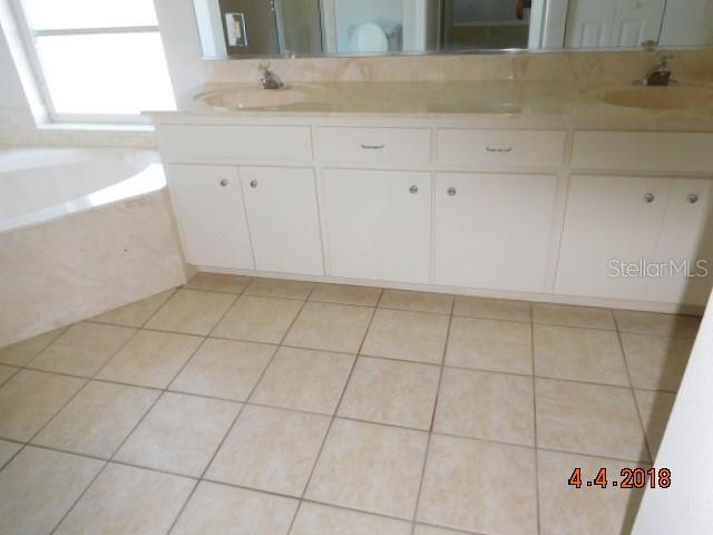 Building Photo - 8234 Mossborger Ave