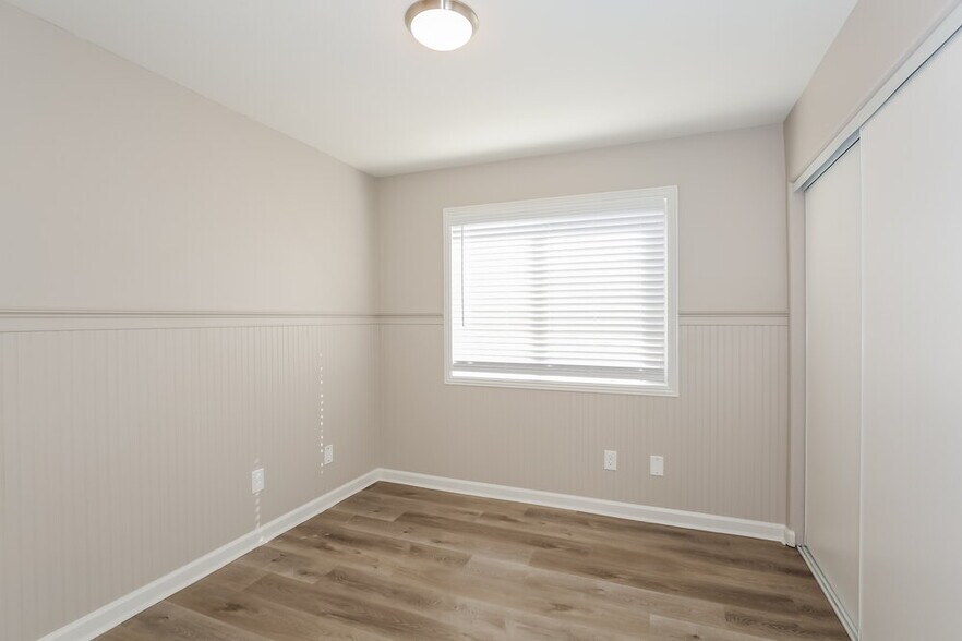 Building Photo - 2178 Polynesia Cir