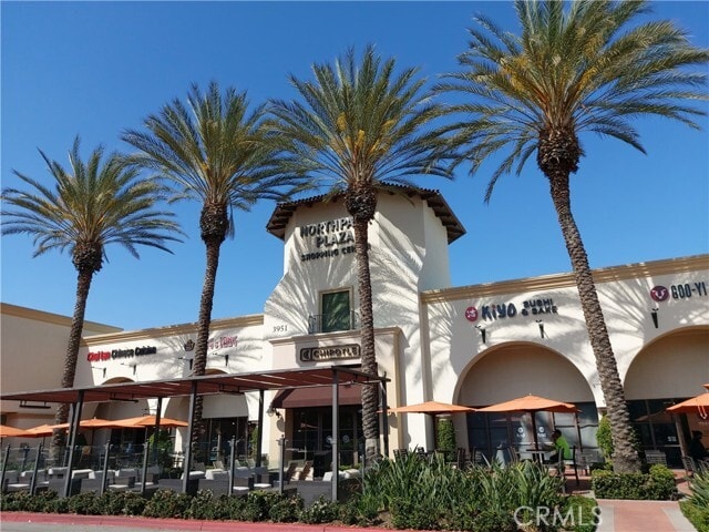 Building Photo - 27 Bluecoat