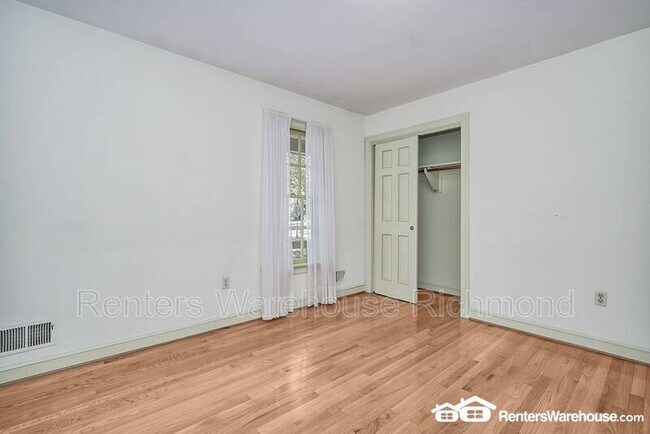 Building Photo - 4516 Whitestone Dr