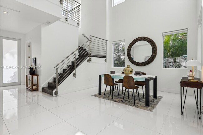 Building Photo - 10445 NW 68th Terrace