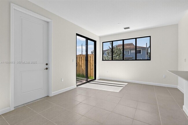 Building Photo - 13835 SW 261st Terrace