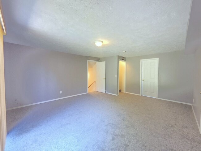 Building Photo - 4908 W Lamar Ave