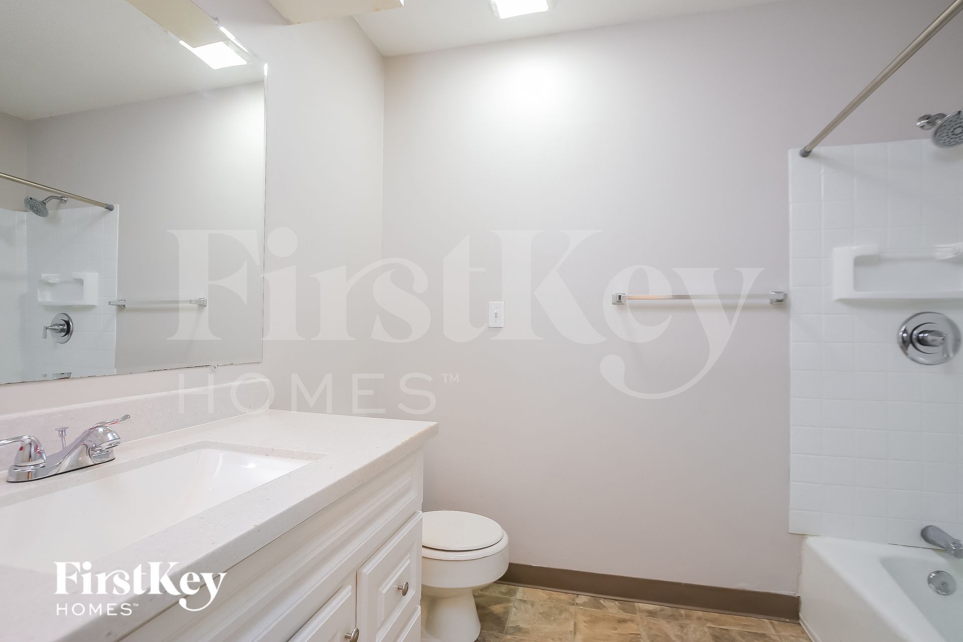 Building Photo - 11008 E 83rd St