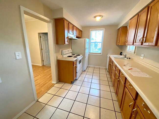 Building Photo - 3 bed/3bath home near NDSU