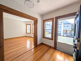 Building Photo - 29 Frederick Ave