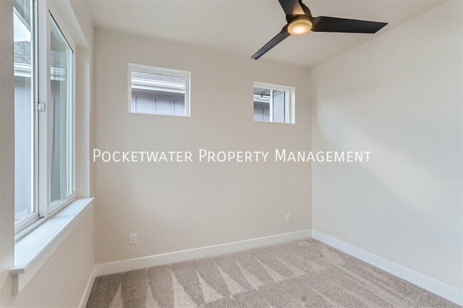 Building Photo - 1355 Baker St