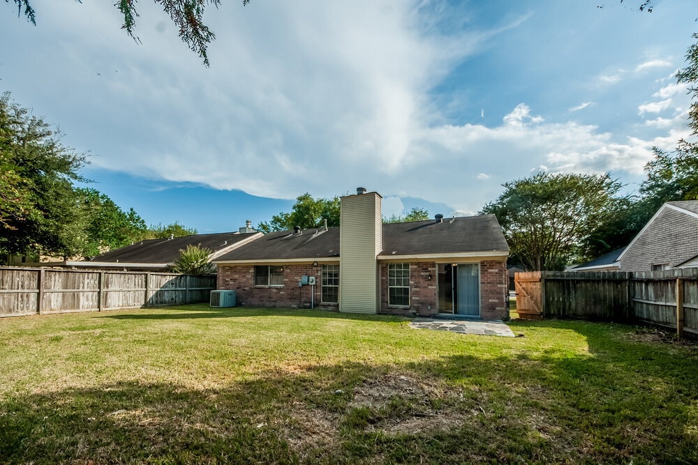 Building Photo - 12214 Flaxen Dr