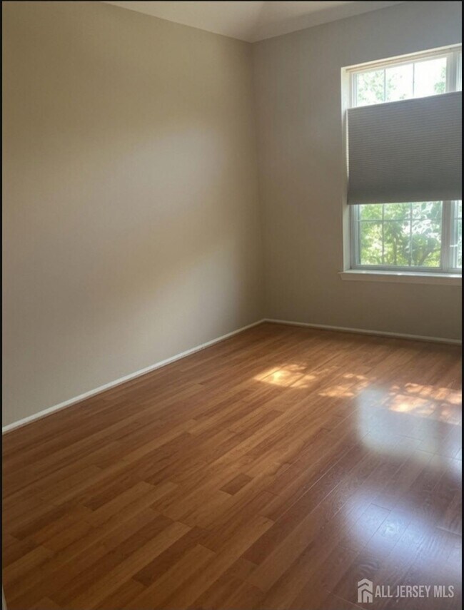 Building Photo - 3081 Cypress Ct