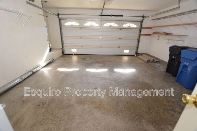 Building Photo - 618 Double Eagle Way