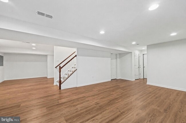 Building Photo - 16355 Boatswain Cir