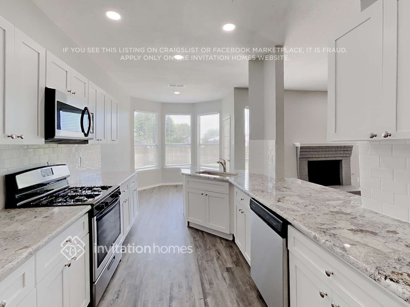 Building Photo - 828 Sansome Dr