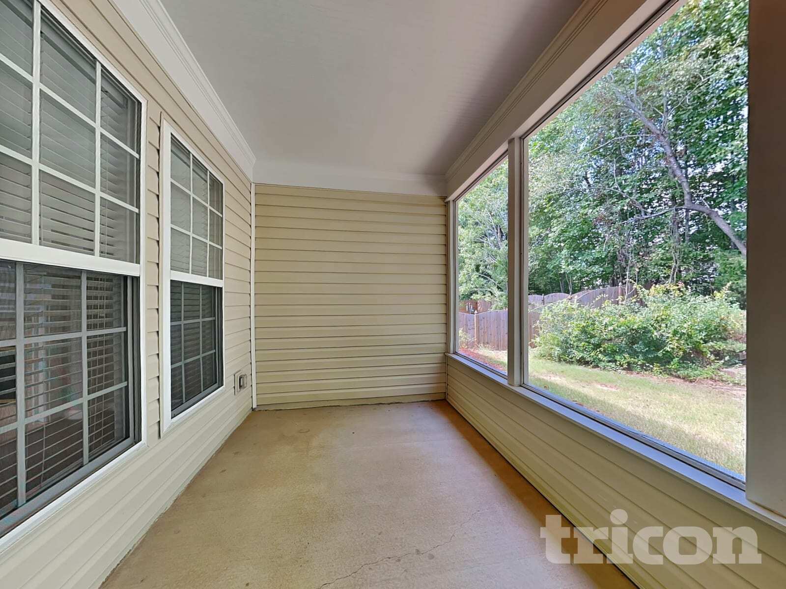 Building Photo - 6740 Waveland Dr